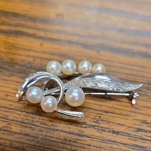 Elegant Silver Pearl Brooch